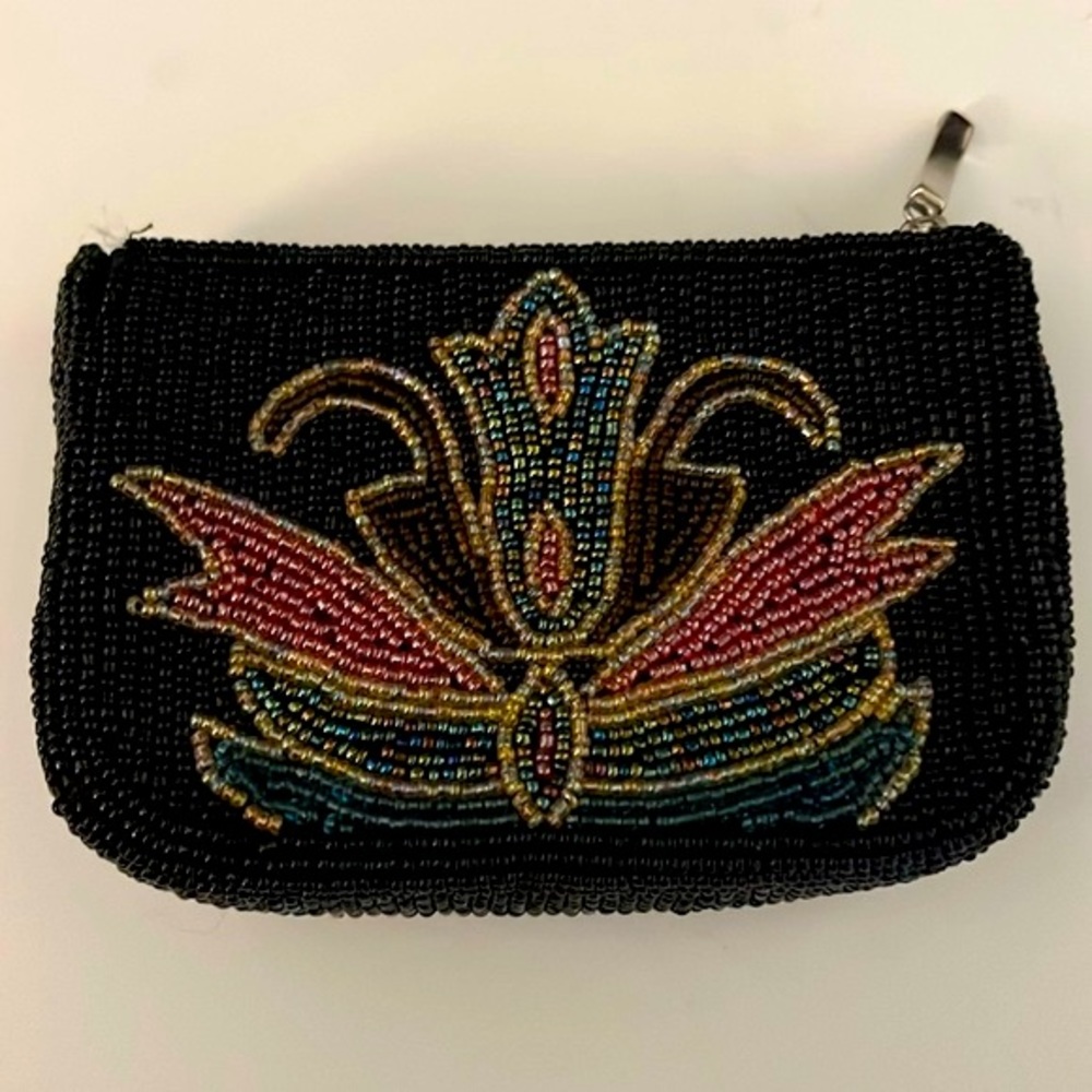 NWOT VINTAGE BEADED CLUTCH PURSE